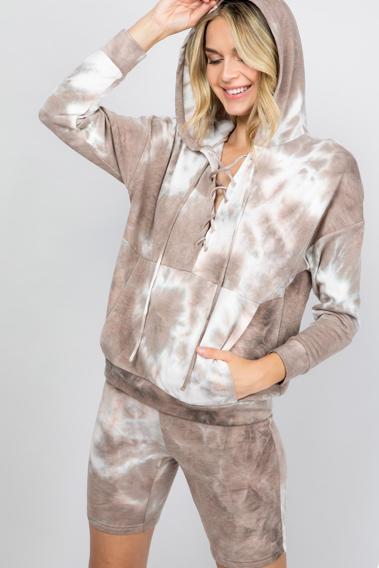 Brushed Tie Dye Top And Shorts Set