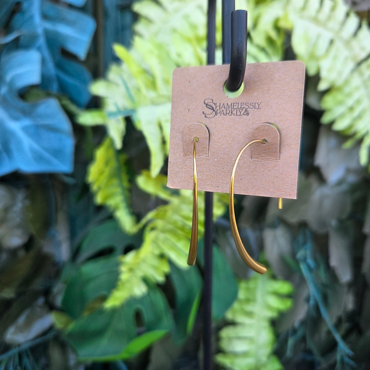 Dainty Gold Loop Earrings
