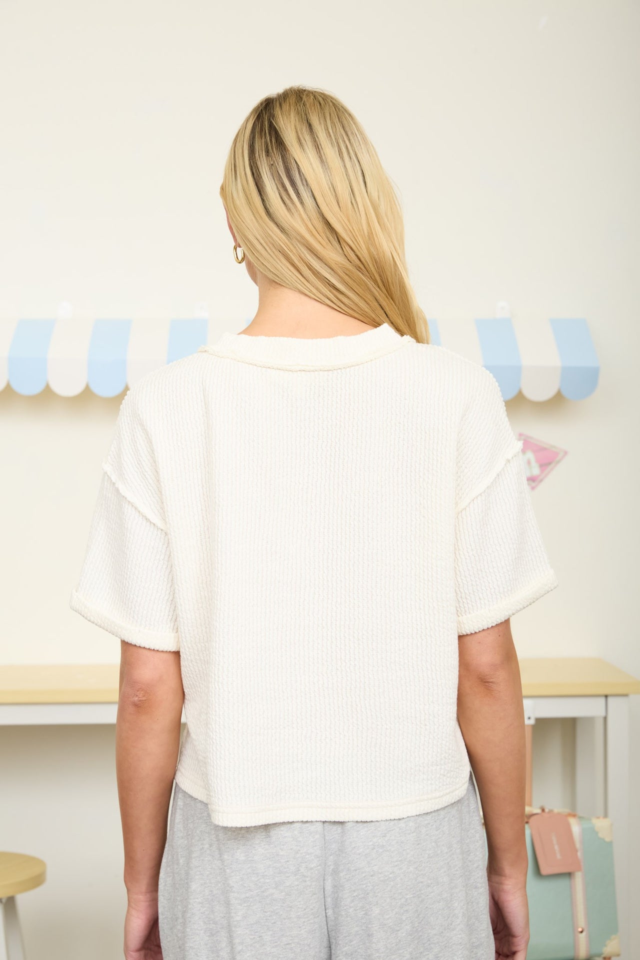 V Neck Short Sleeve Side Slit Ribbed Knit Top